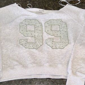 Hollister Gray crew Sweatshirt with jersey 99 Floral Design
